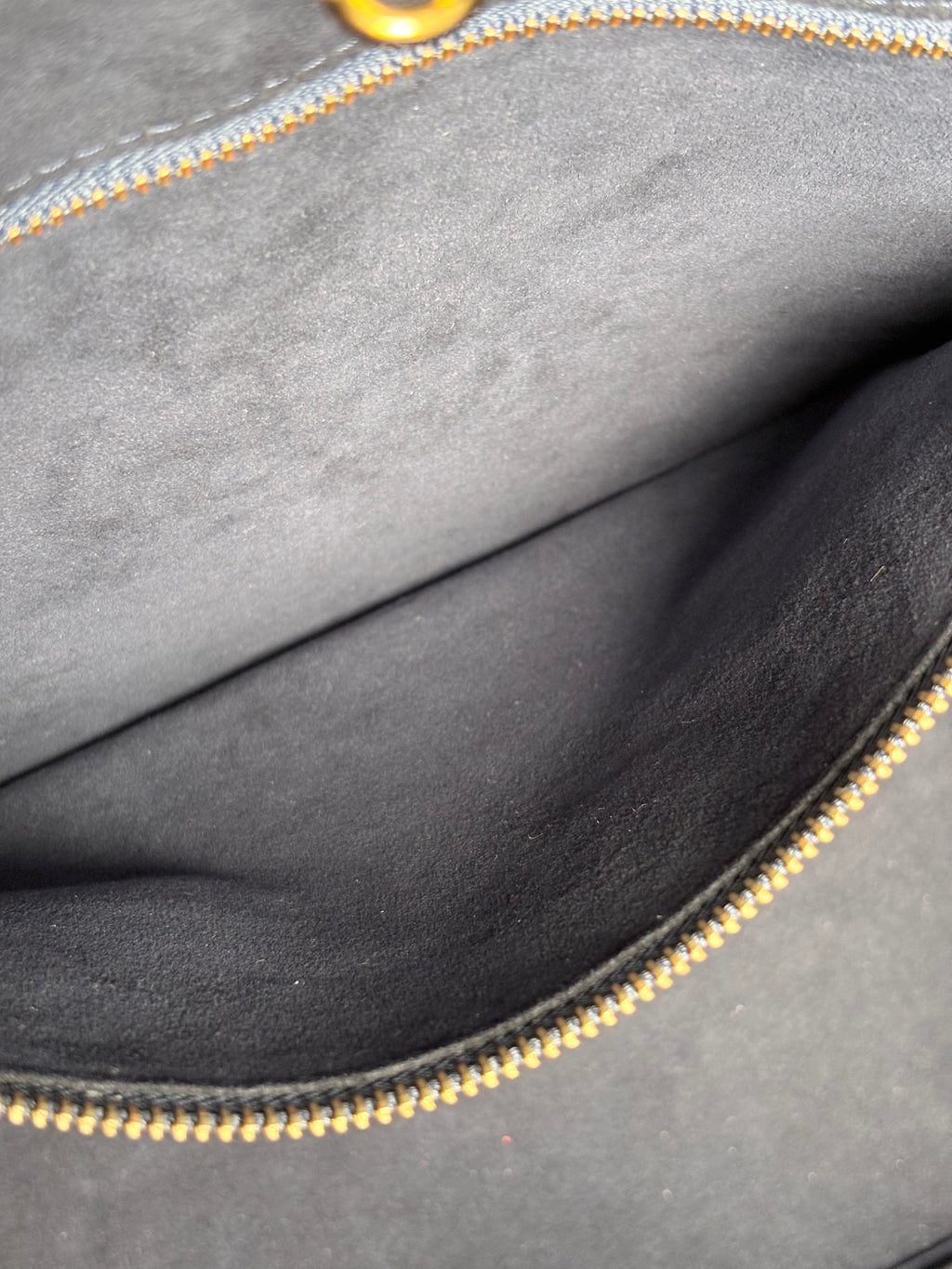 LOUIS VUITTON Neverfull MM Empreinte Black leather