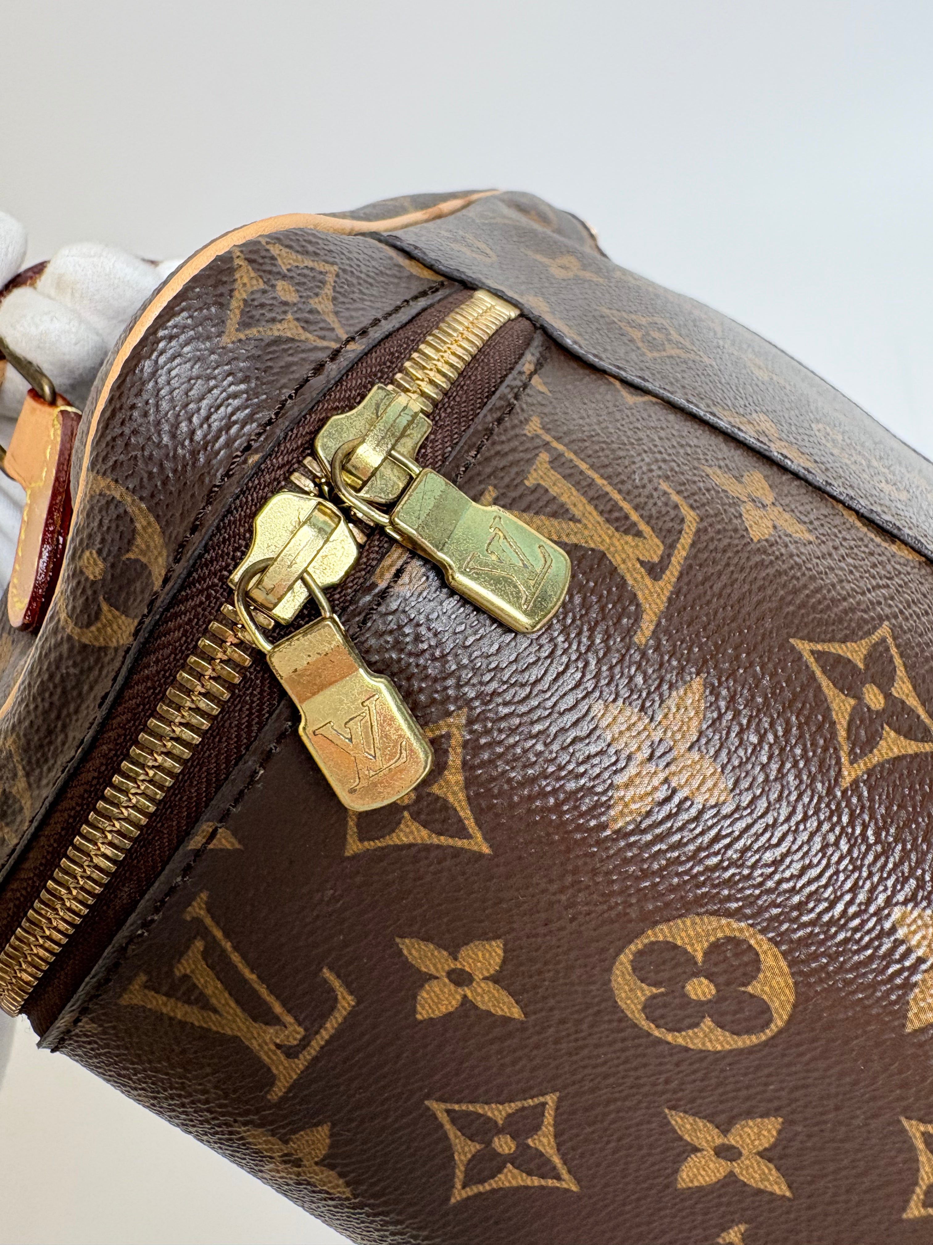 LOUIS VUITTON Nice BB Monogram Vanity bag