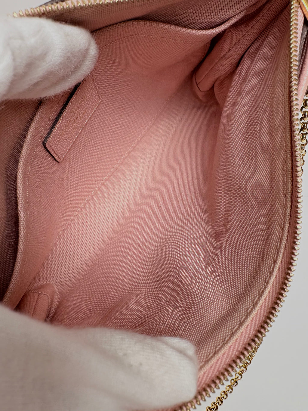 LOUIS VUITTON Monogram Pallas Clutch Rose Poudre Pink