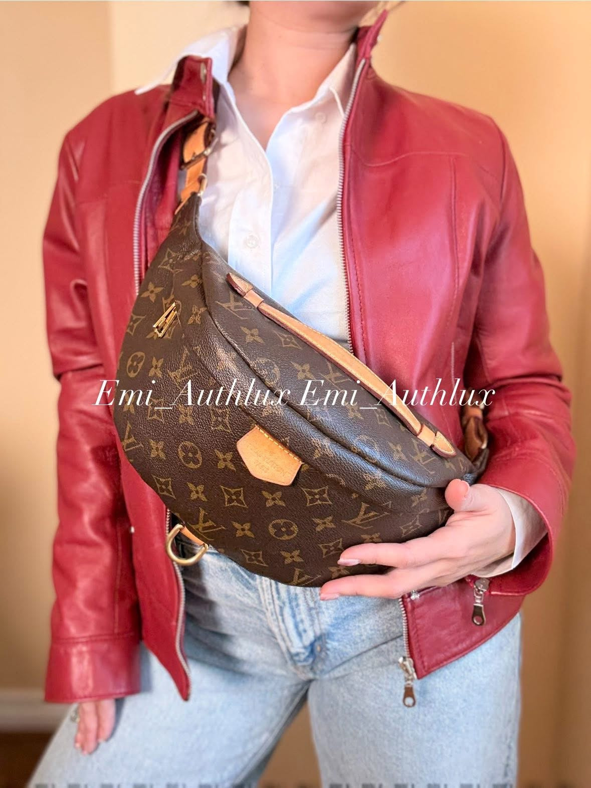 LOUIS VUITTON Bumbag monogram (discontinued)